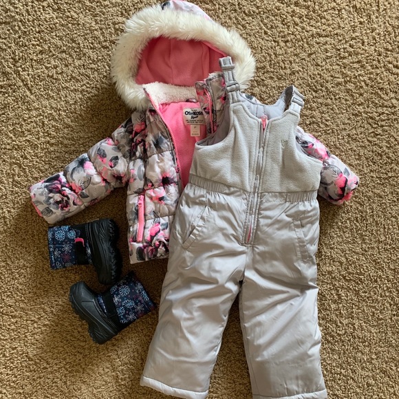 2T Osh Kosh Tollders Snow Suit set and Snow Boots - Picture 3 of 5